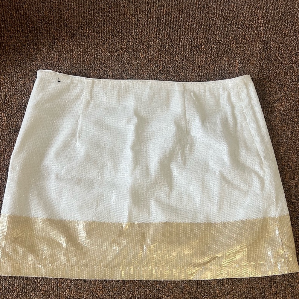 Elegant White and Gold Skirt